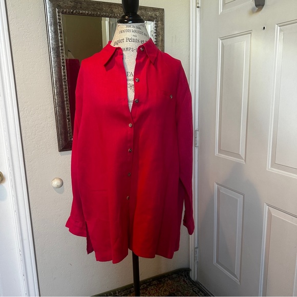 Raspberry Red Linen Tunic - Picture 2 of 8